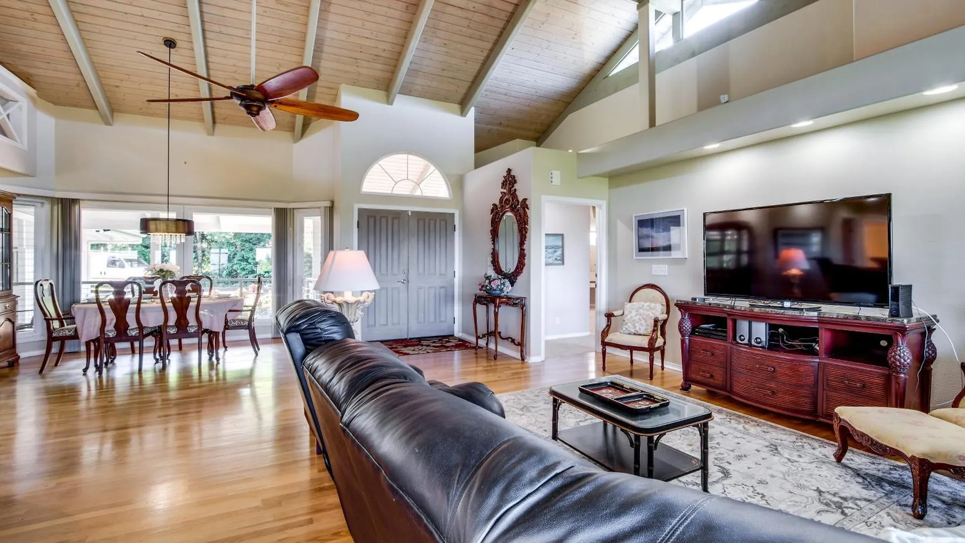 Honomu Home With Screened Lanai And Ocean Views! Pepeekeo Holiday home